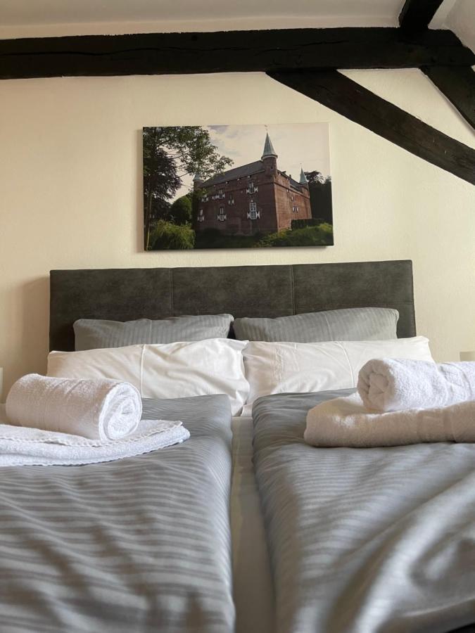 Hotel Schloss Walbeck Geldern Eksteriør bilde